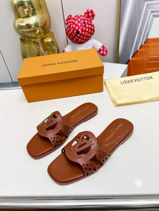 Picture of Louis Vuitton Slippers _SKULVsz35-43jyh0701606